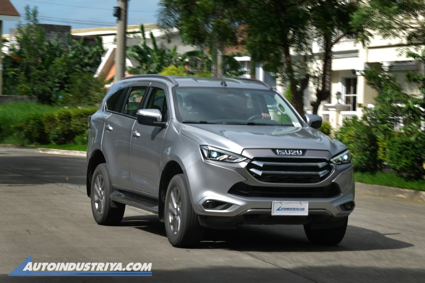 2022 Isuzu mu-X LS-A 4x2