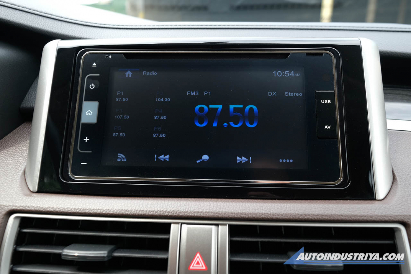 2023 Nissan Livina 1.5 VE