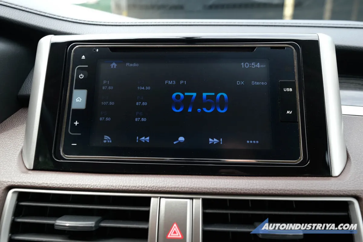 2023 Nissan Livina 1.5 VE