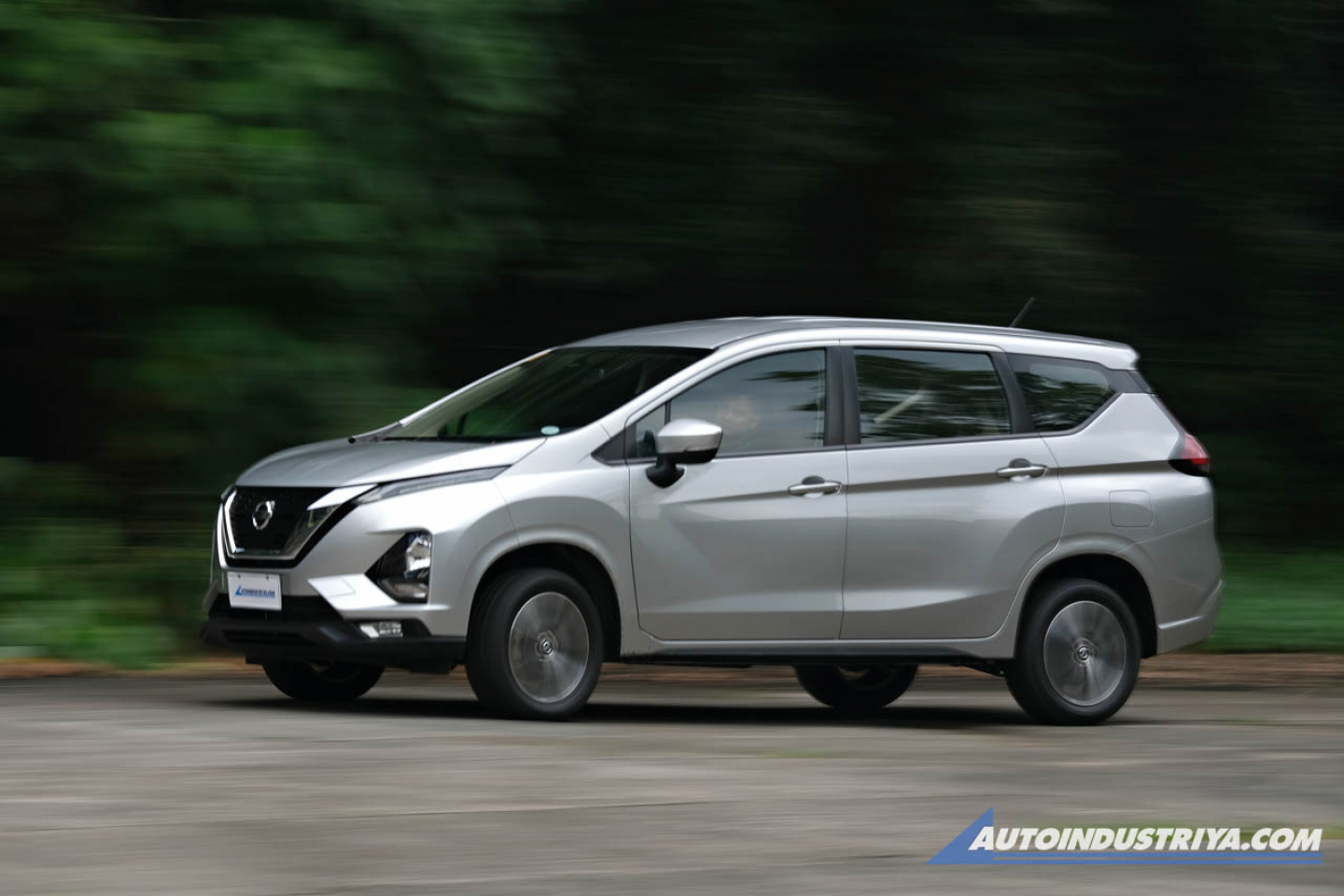 2023 Nissan Livina 1.5 VE