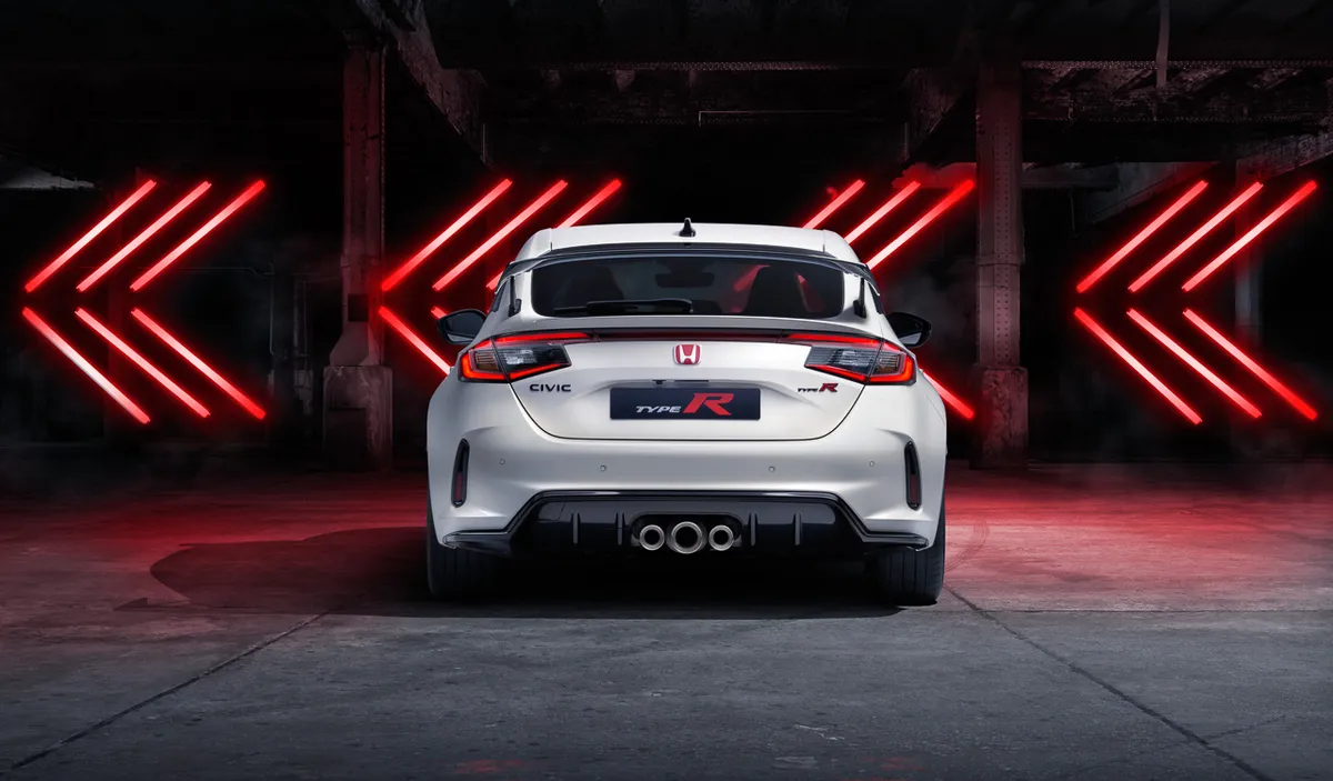 Honda drops hints of an electrified Type R | AutoIndustriya