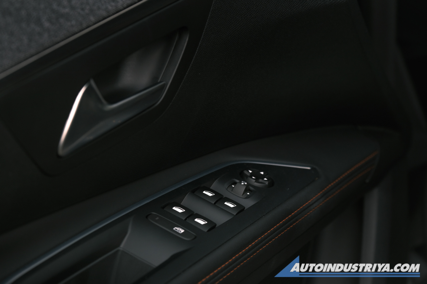 2022 Peugeot 5008 1.6L THP