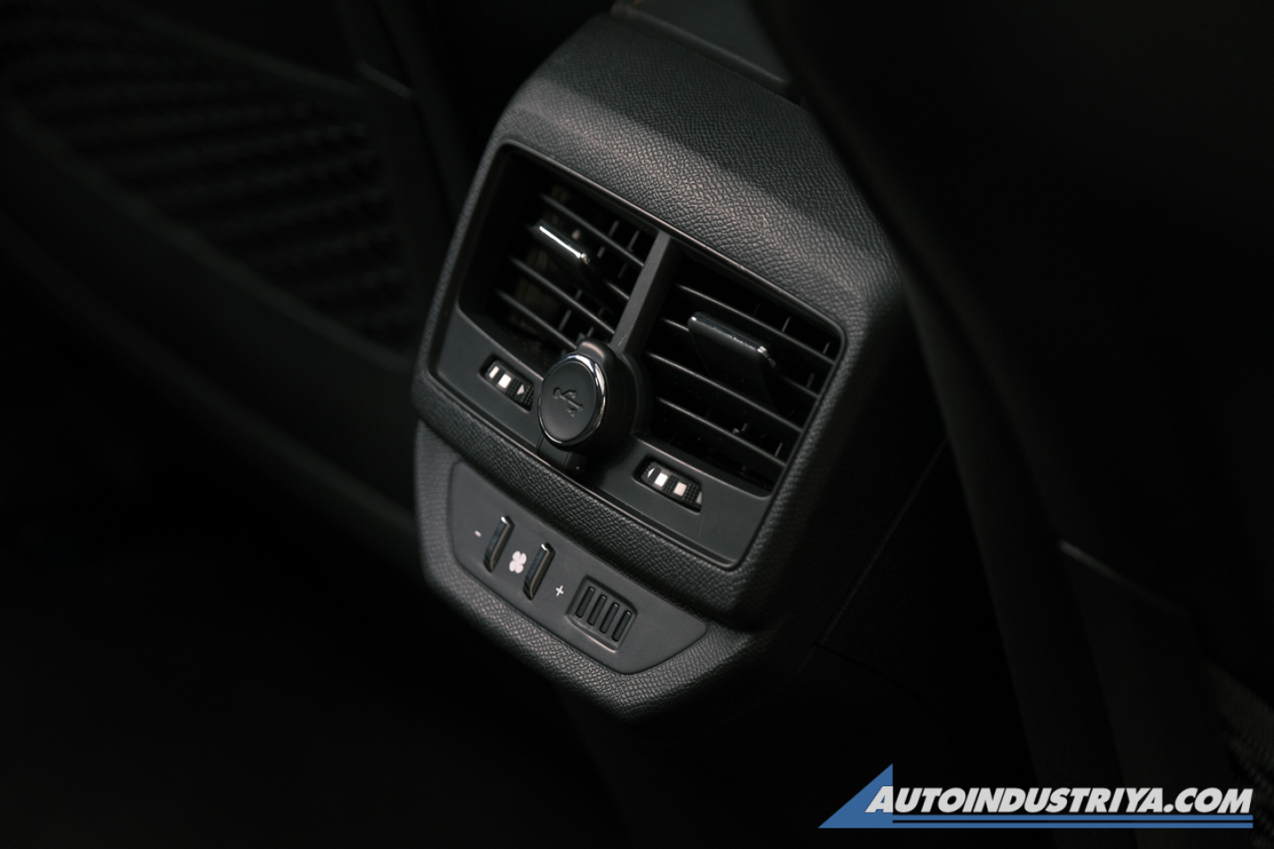 2022 Peugeot 5008 1.6L THP