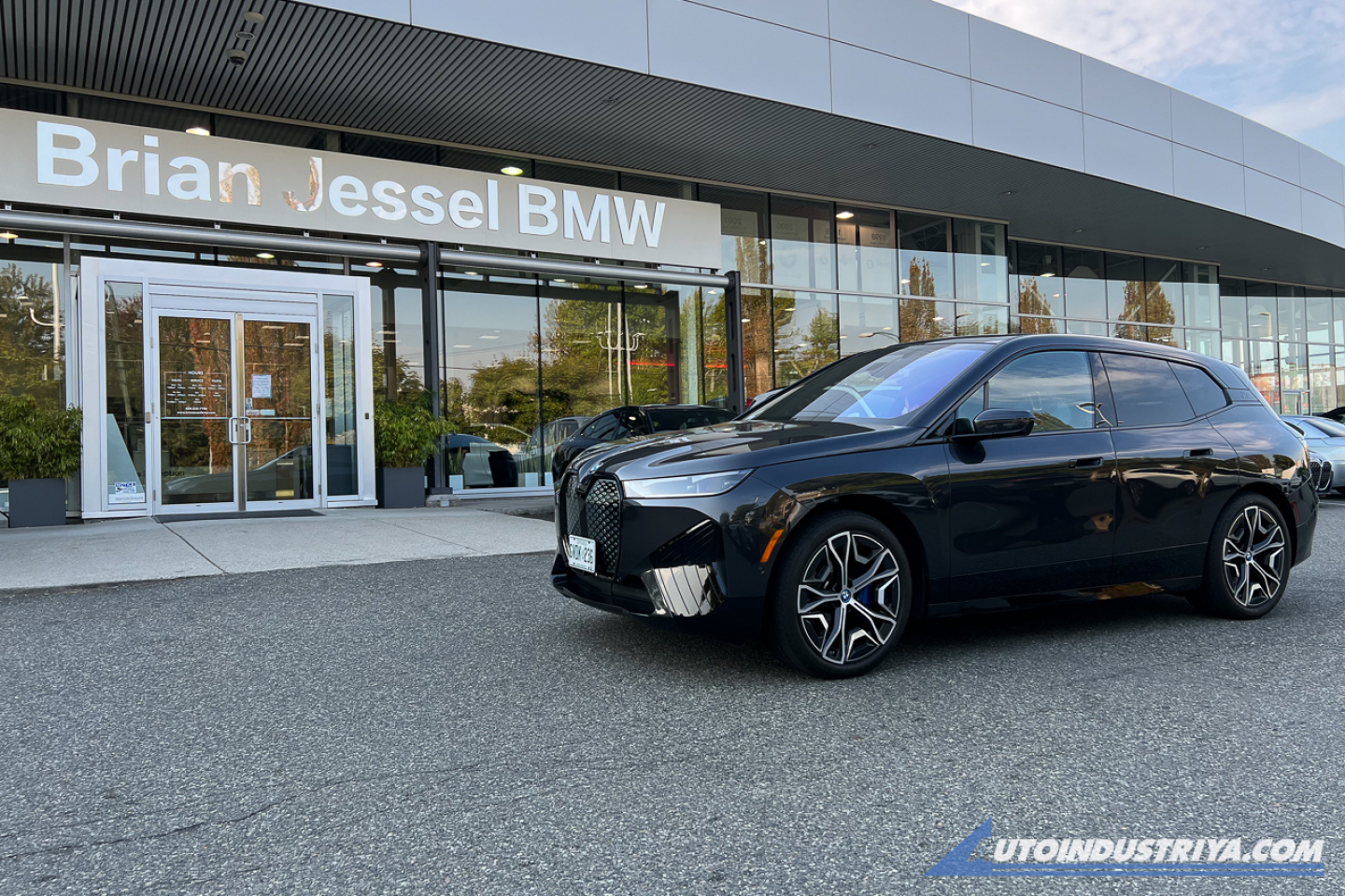 BMW iX electric drive