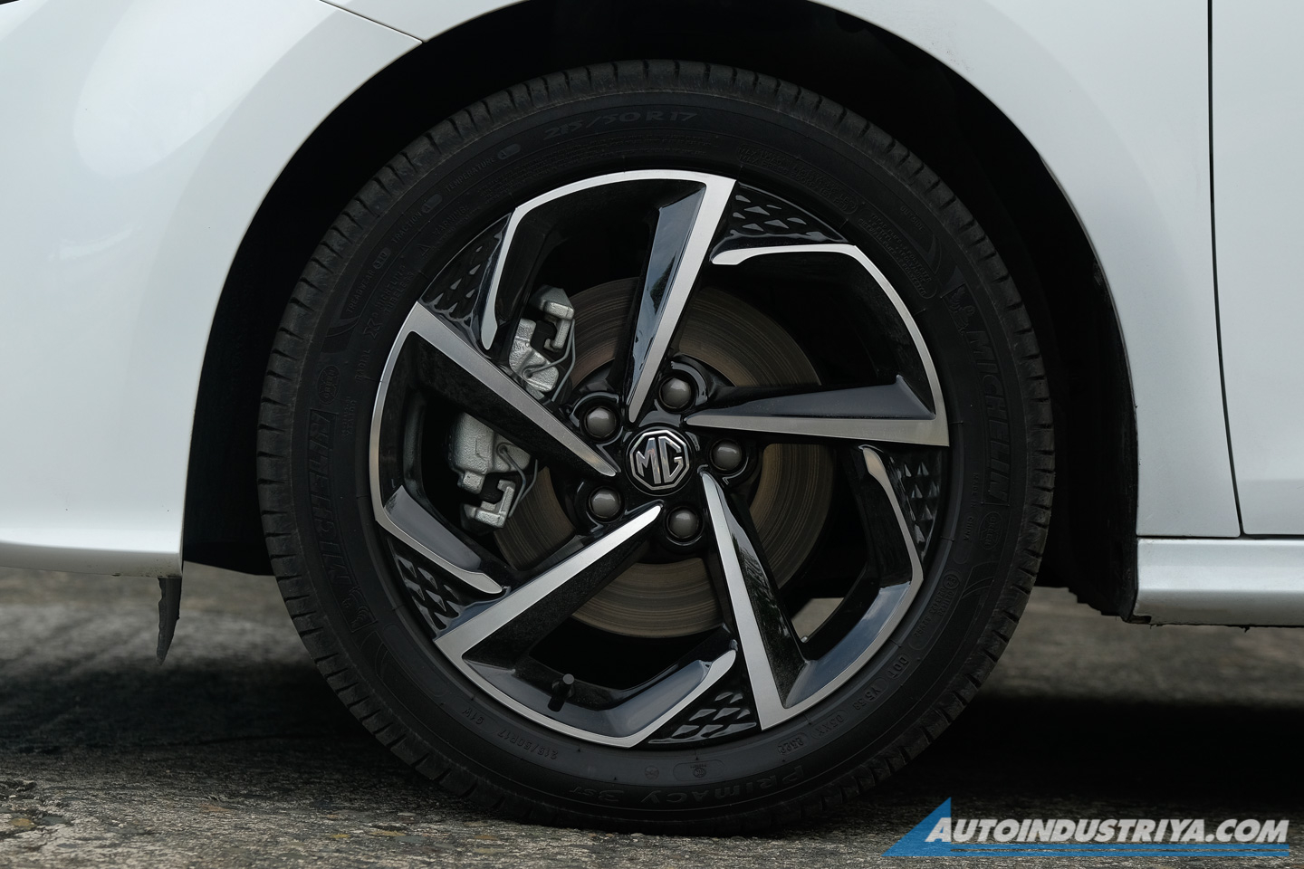 2023 MG GT Sport 1.5L Turbo TST