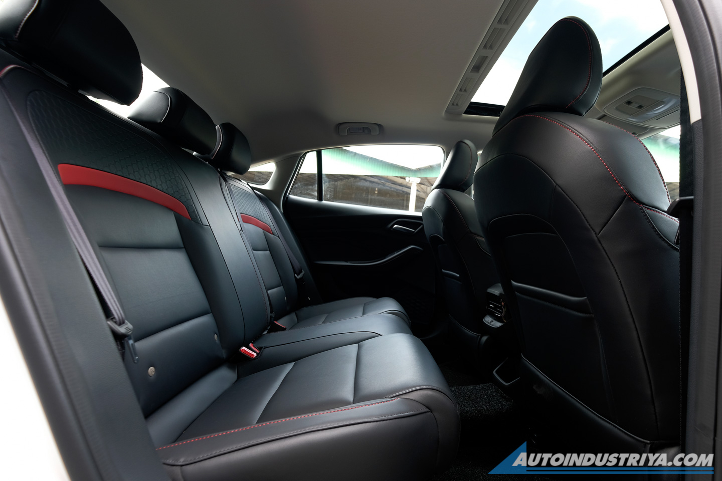 2023 MG GT Sport 1.5L Turbo TST