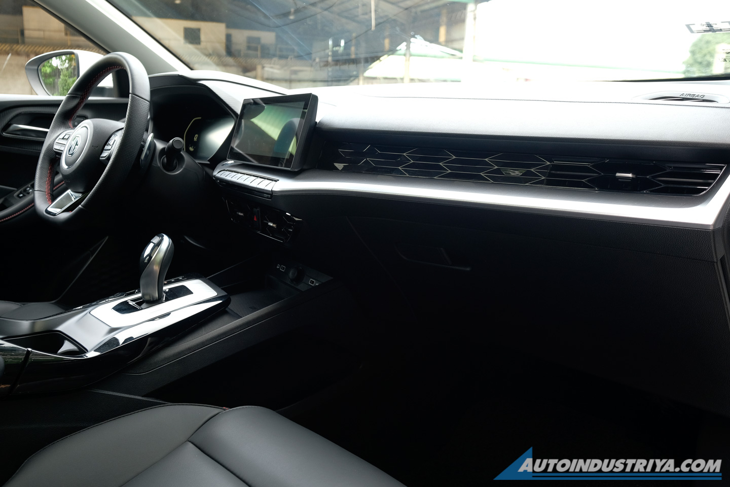 2023 MG GT Sport 1.5L Turbo TST