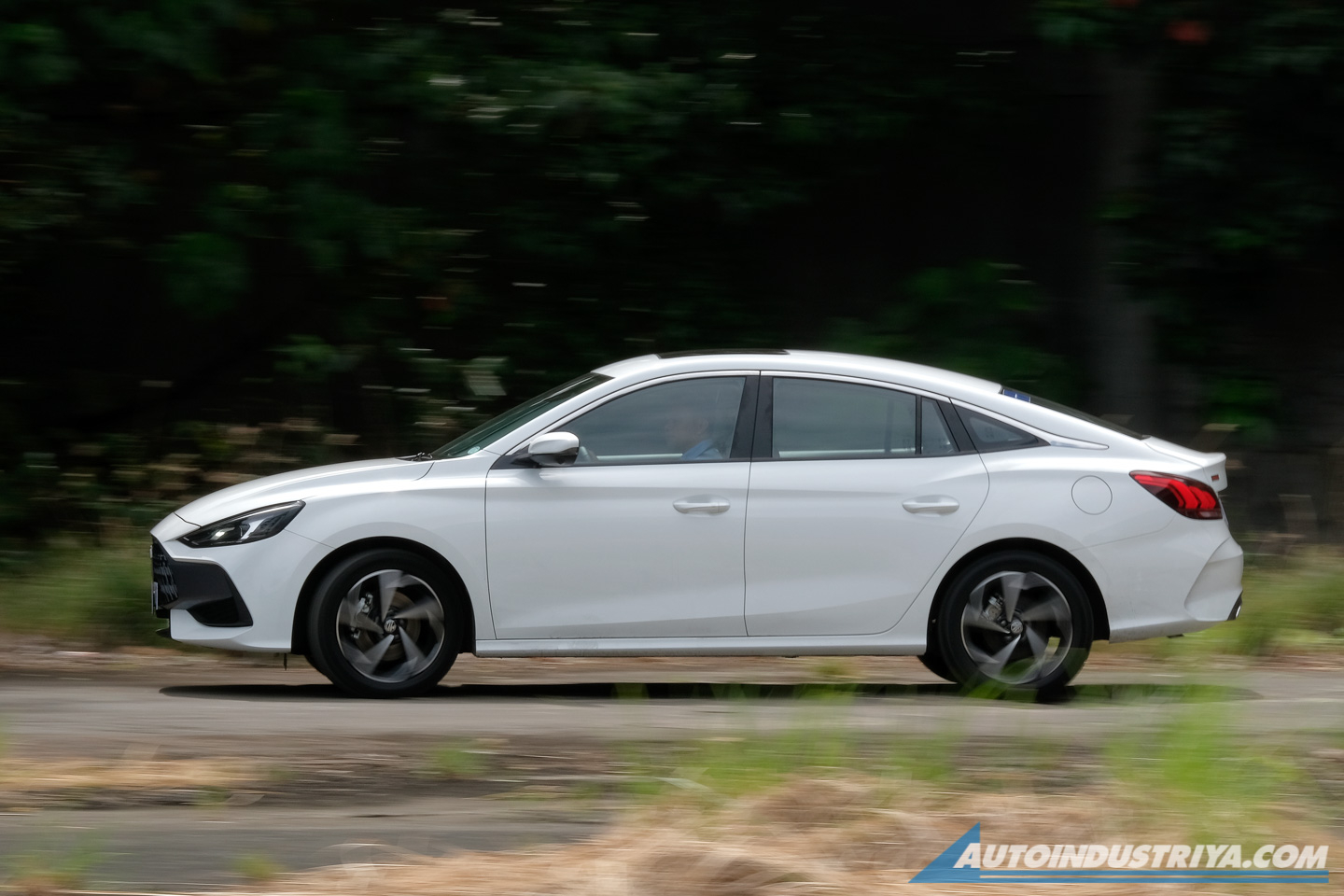 2023 MG GT Sport 1.5L Turbo TST