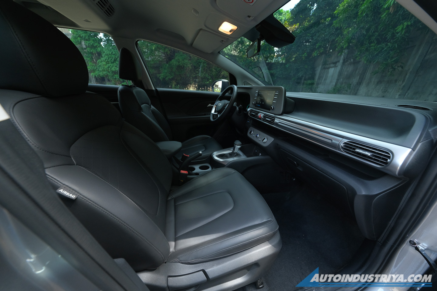 2023 Hyundai Stargazer GLS Premium IVT