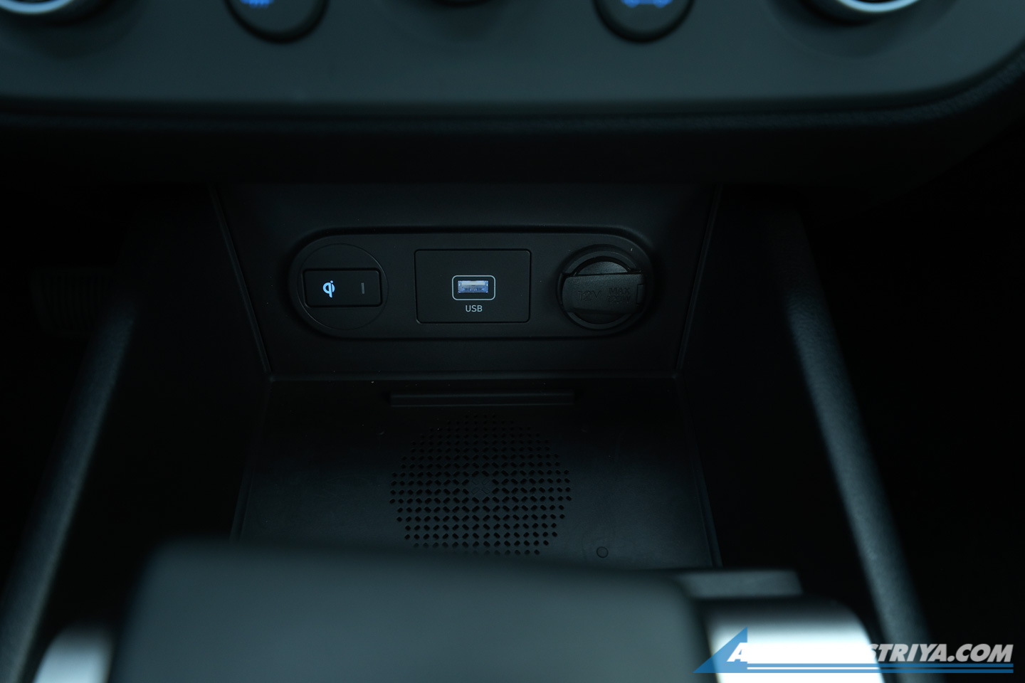 2023 Hyundai Stargazer GLS Premium IVT