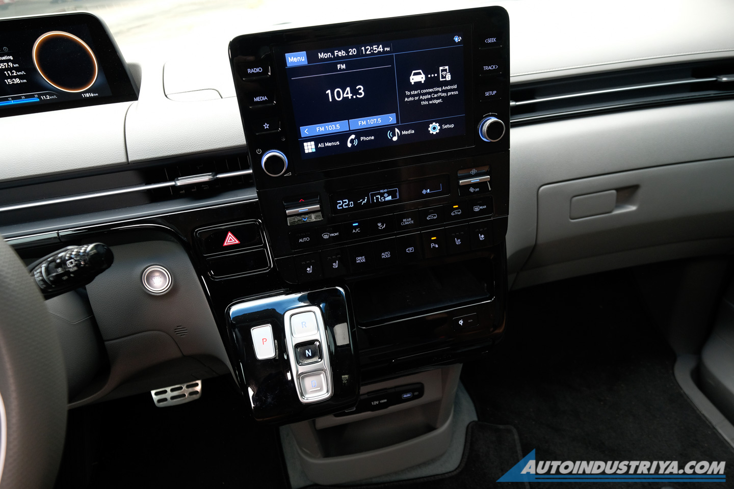 2023 Hyundai Staria 2.2 CRDi Premium AWD