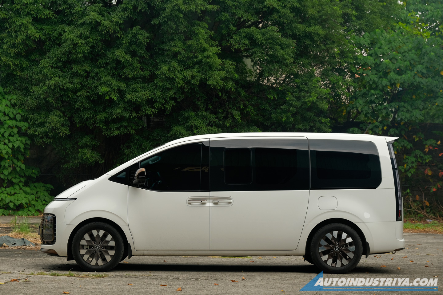 2023 Hyundai Staria 2.2 CRDi Premium AWD