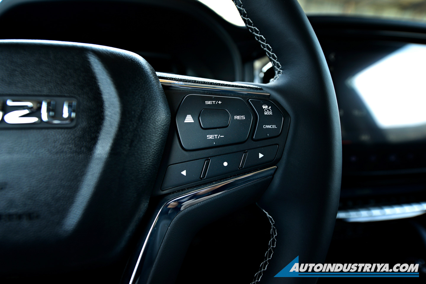 2023 Isuzu mu-X 3.0 LS-E 4x4 6AT