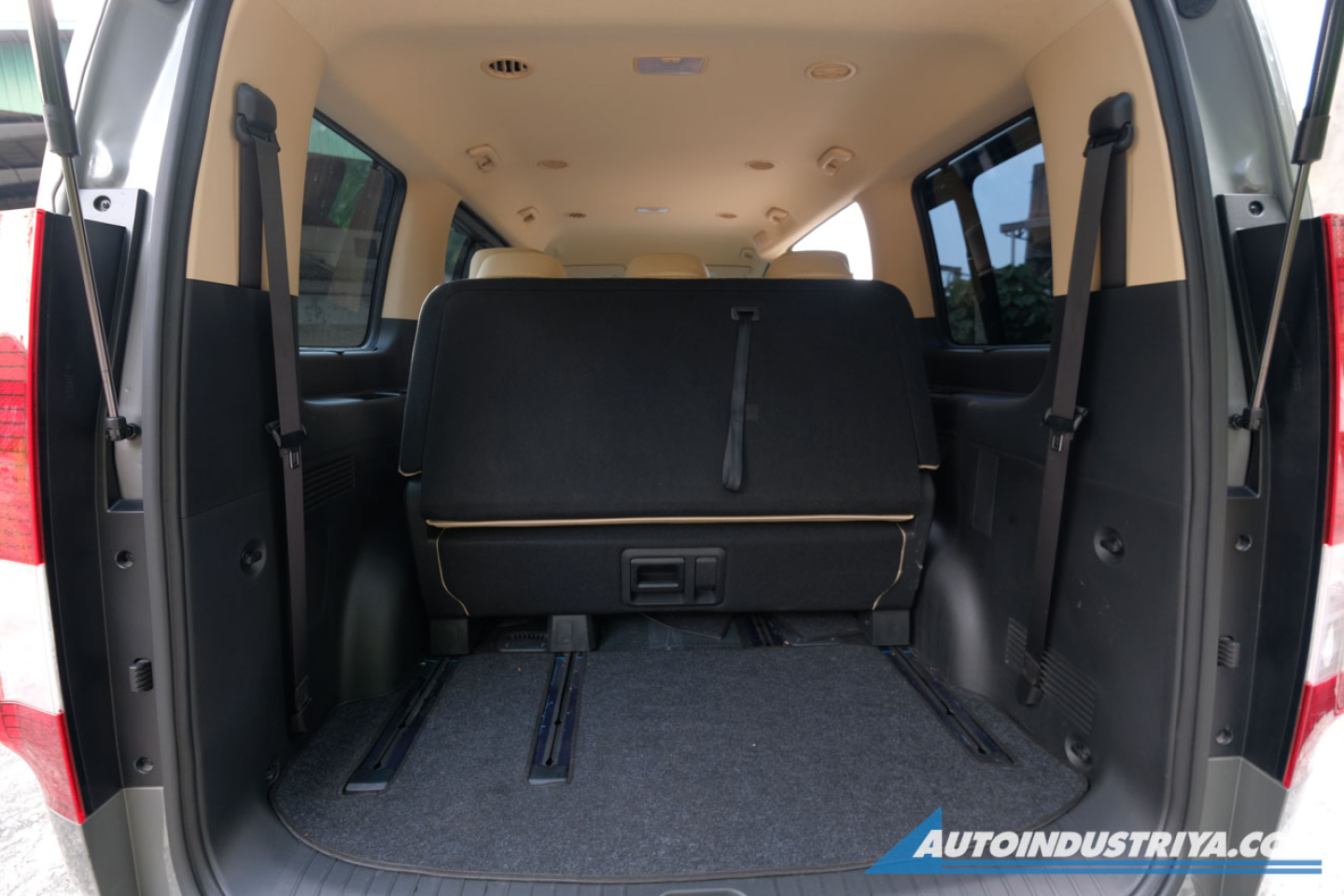 2023 Hyundai Staria 2.2 CRDi GLS+ 8AT