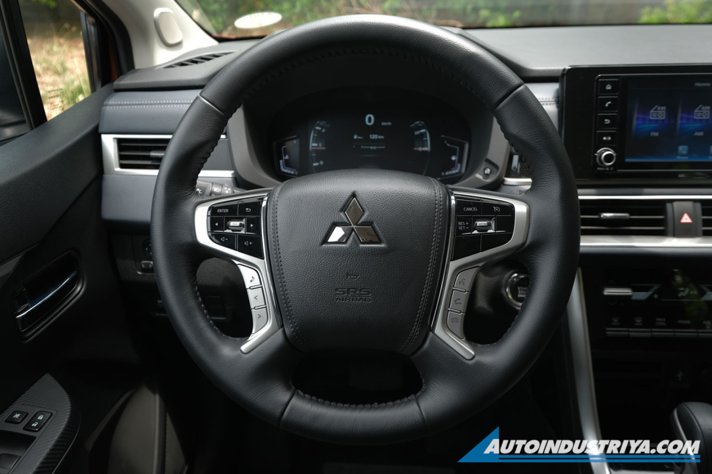 2023 Mitsubishi Xpander Cross 1.5G 2WD