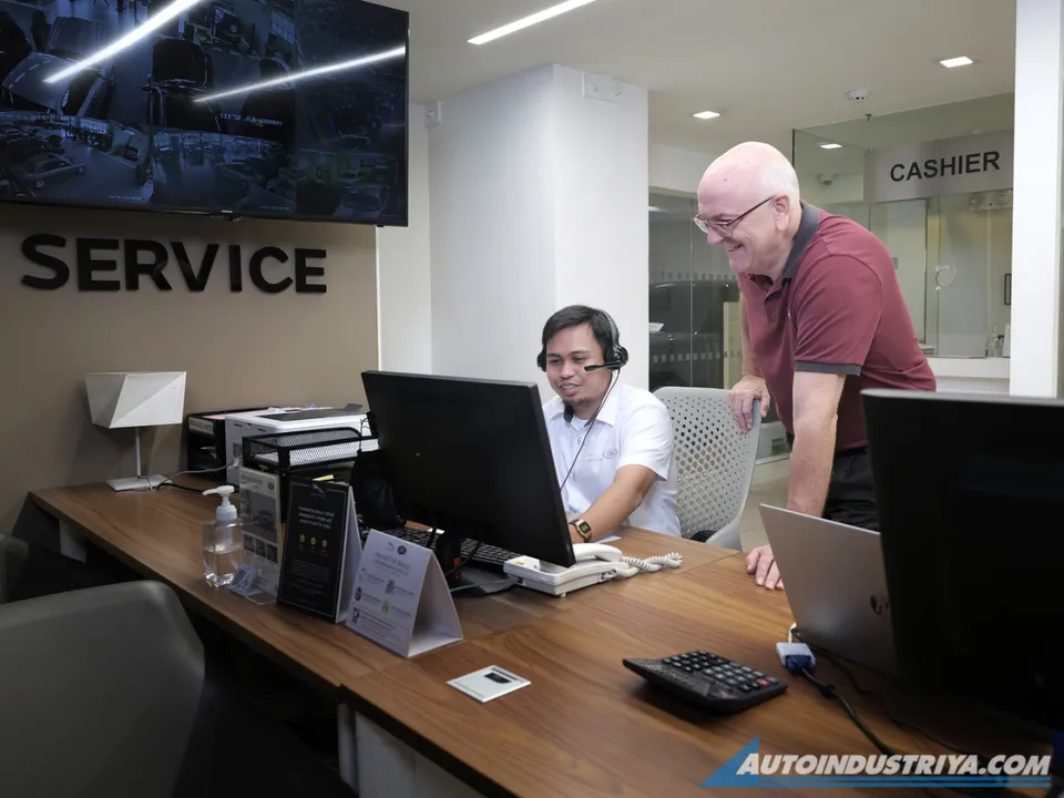 Customer Service Rover How Land Rover PH is redefining the customer experience | AutoIndustriya