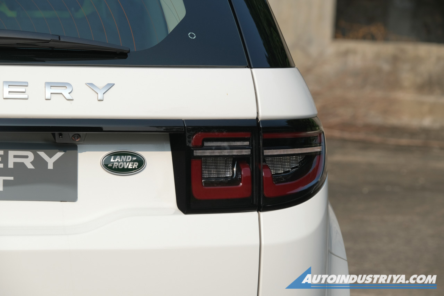 2023 Land Rover Discovery Sport S D165