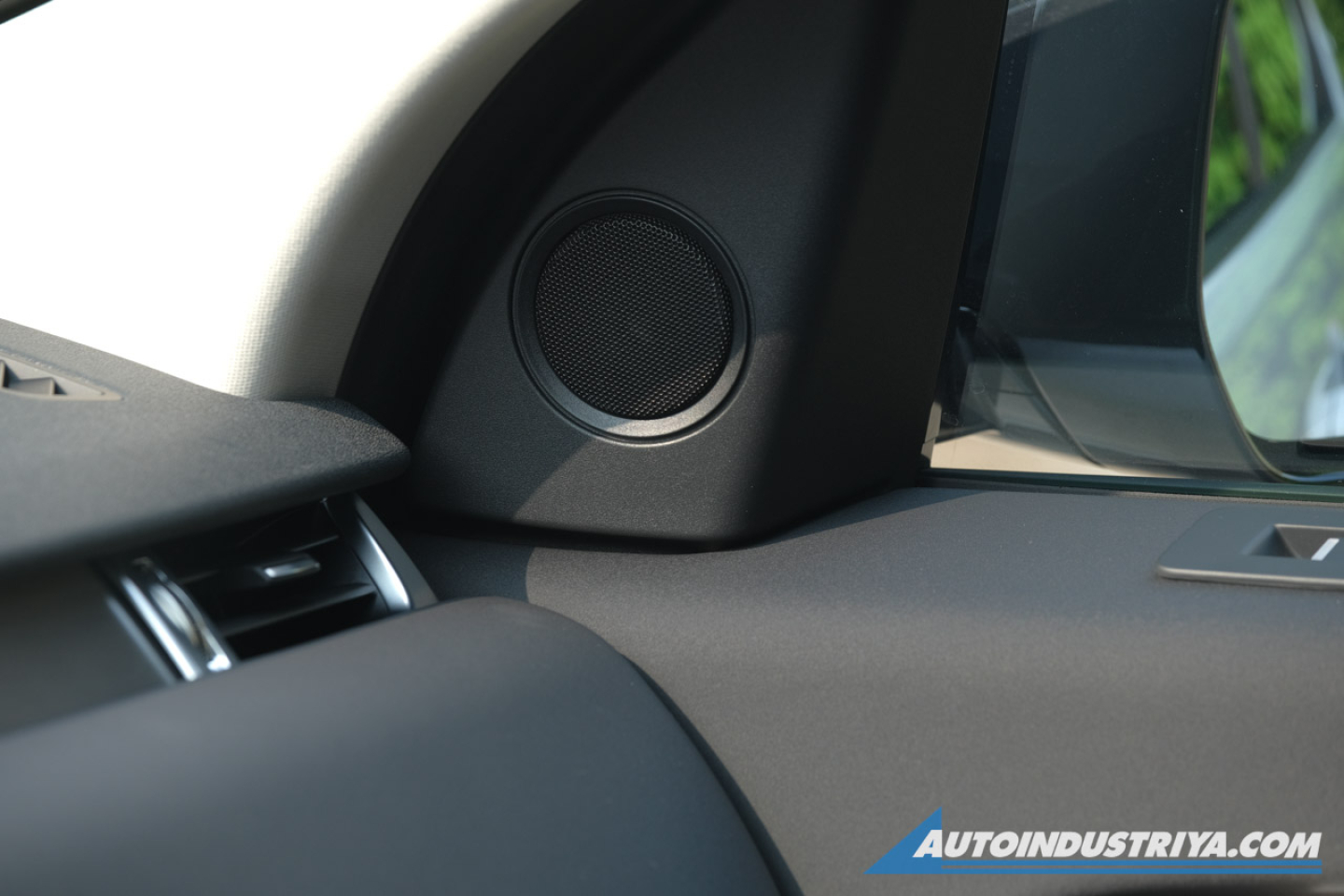 2023 Land Rover Discovery Sport S D165