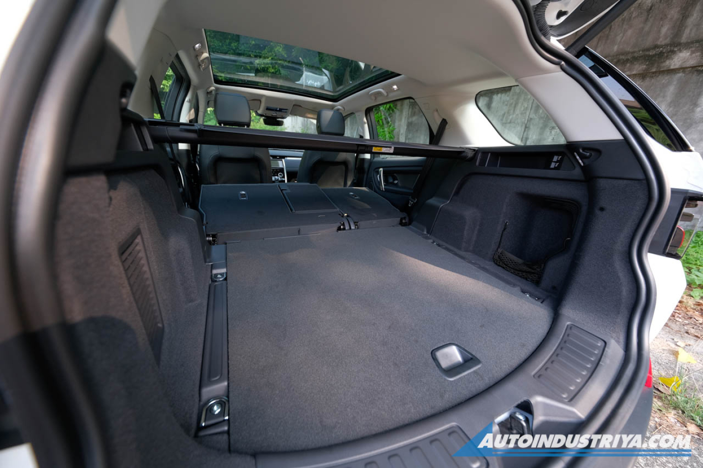 2023 Land Rover Discovery Sport S D165