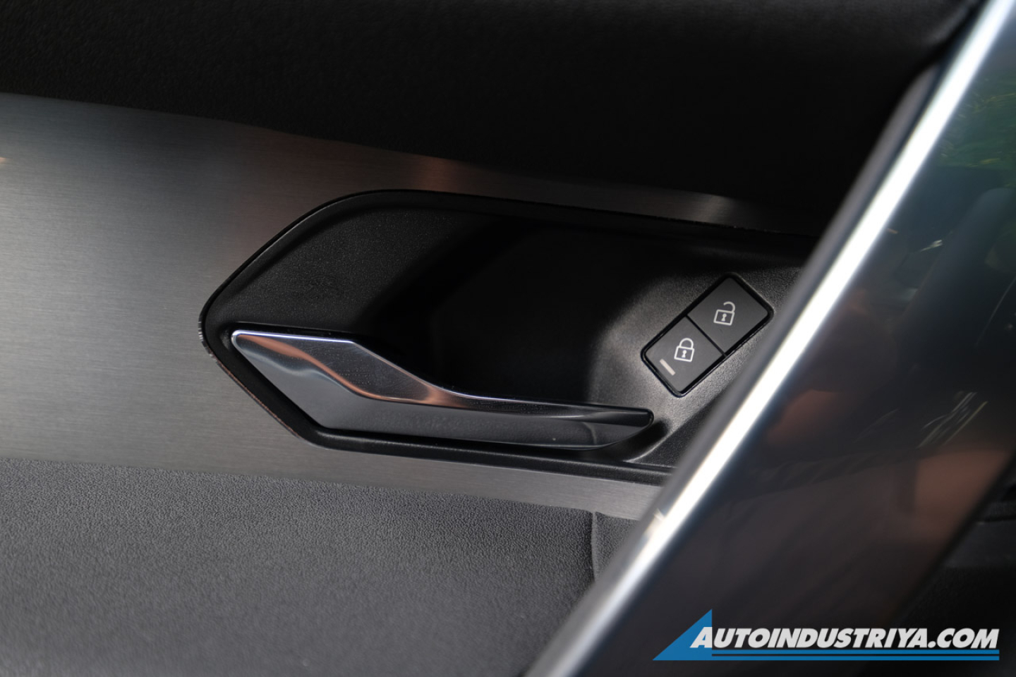 2023 Land Rover Discovery Sport S D165