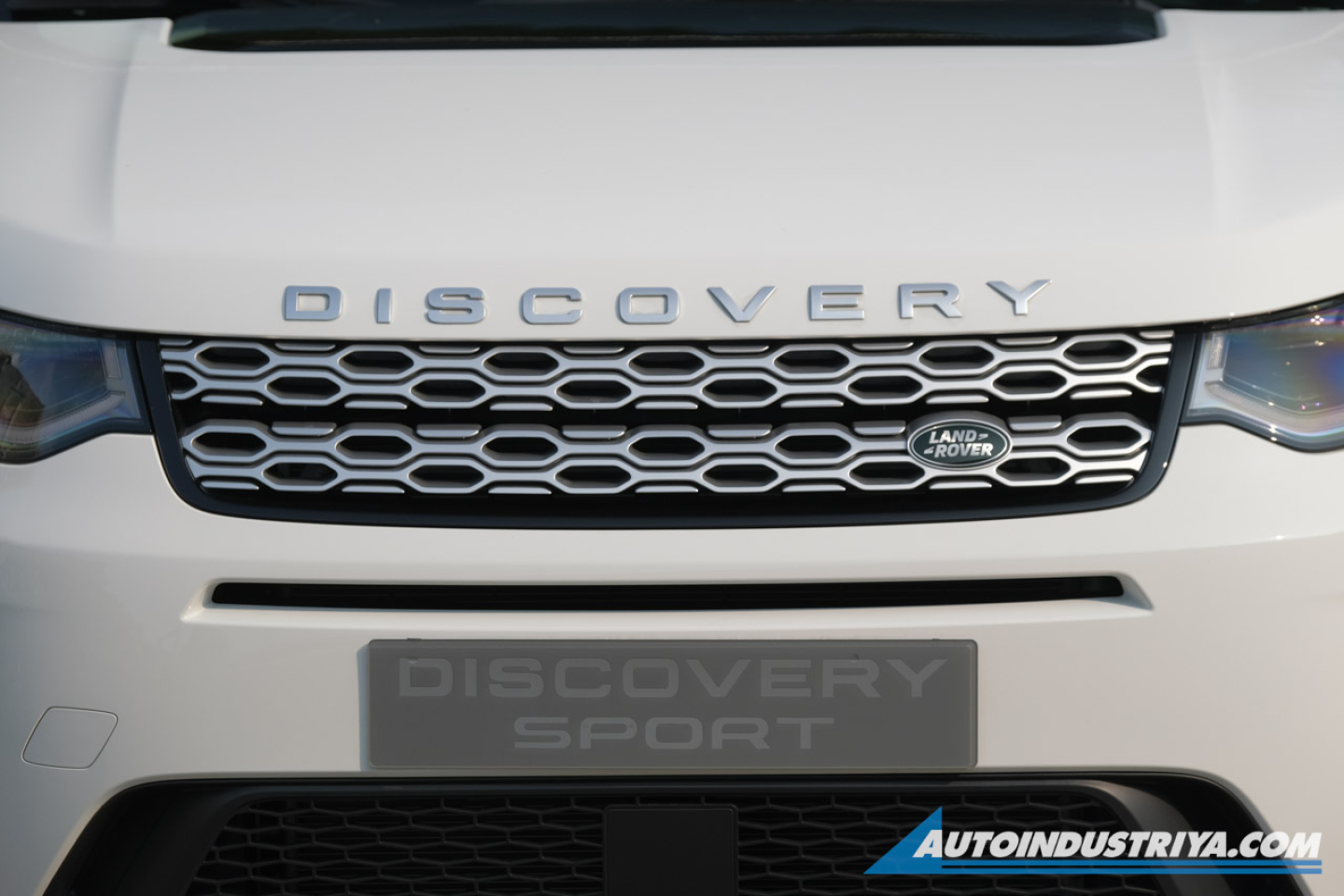 2023 Land Rover Discovery Sport S D165
