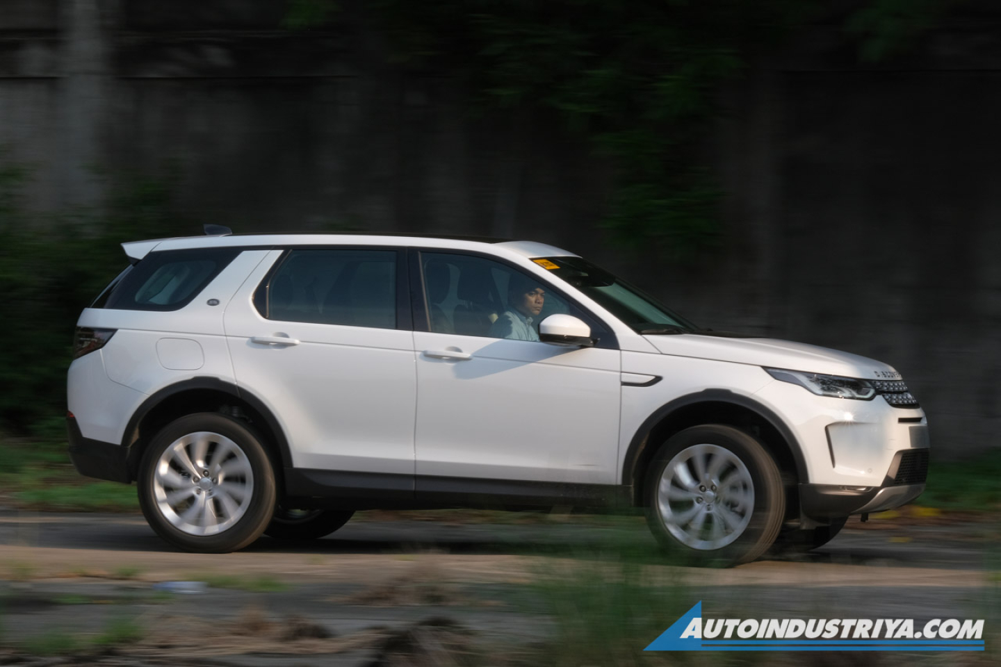 2023 Land Rover Discovery Sport S D165