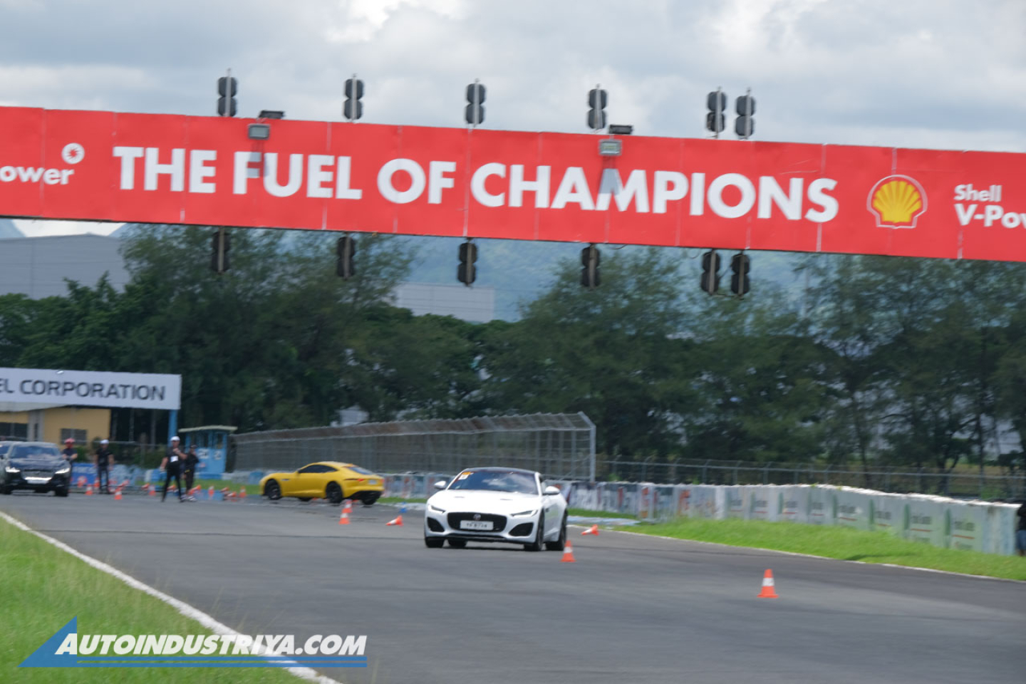 Unleashed: Jaguar PH takes to the circuit with I-PACE, F-TYPE and XF