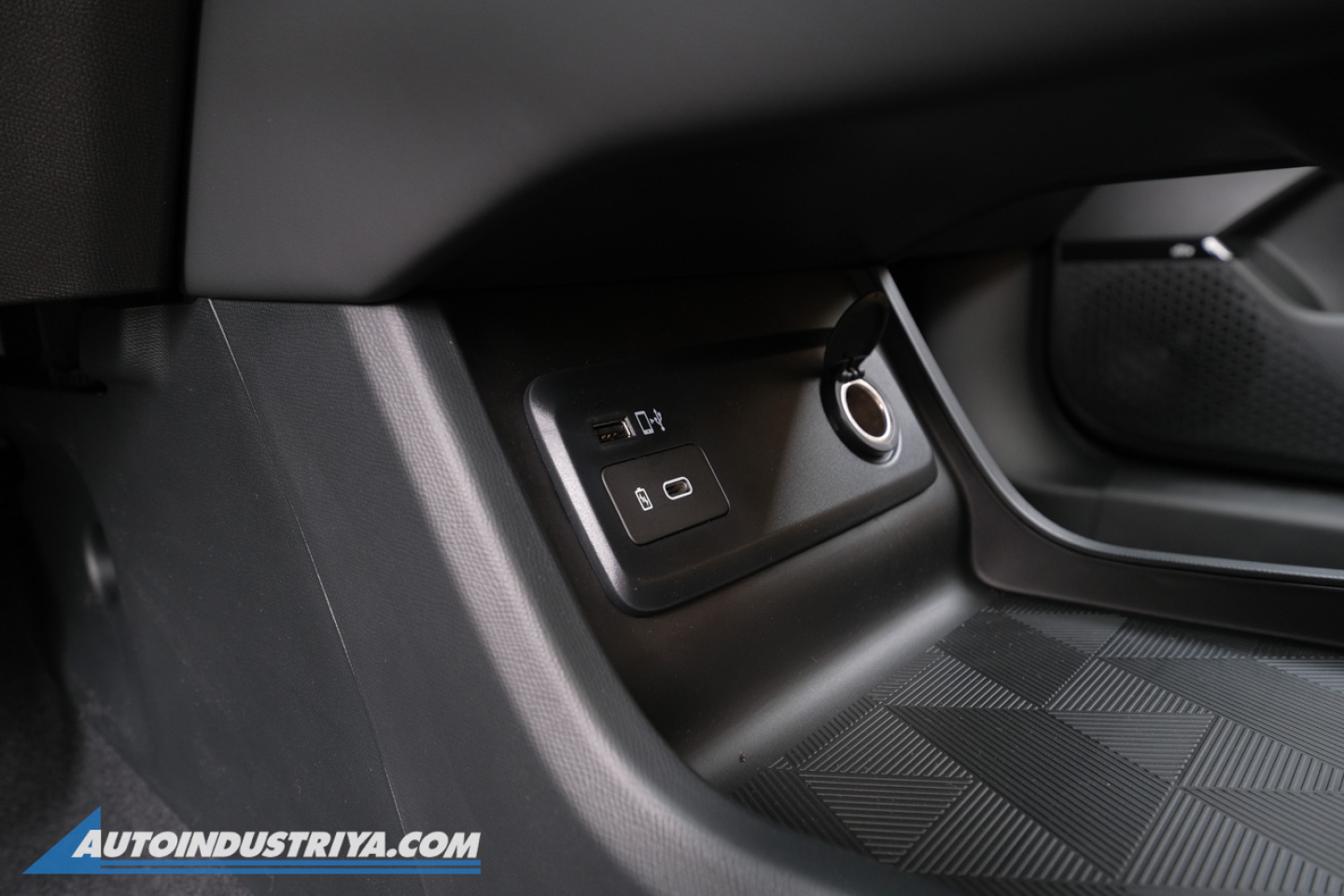 2024 GAC GS3 Emzoom R-Style 1.5T DCT