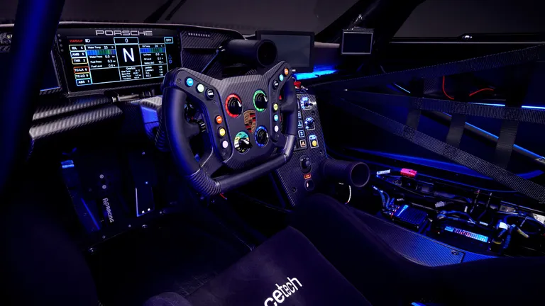 Porsche 911 GT3 R rennsport will make the FIA go, 