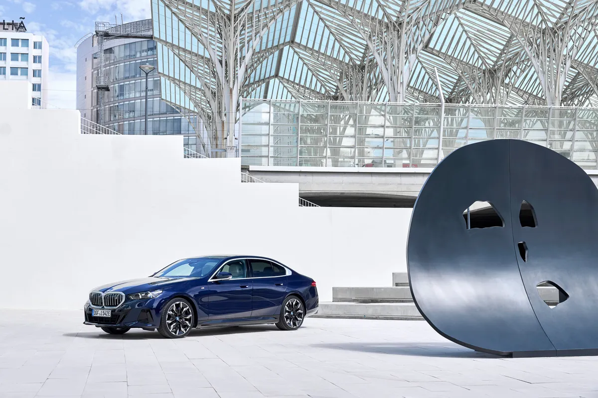 First Drive: BMW i5 eDrive40 and M60 xDrive