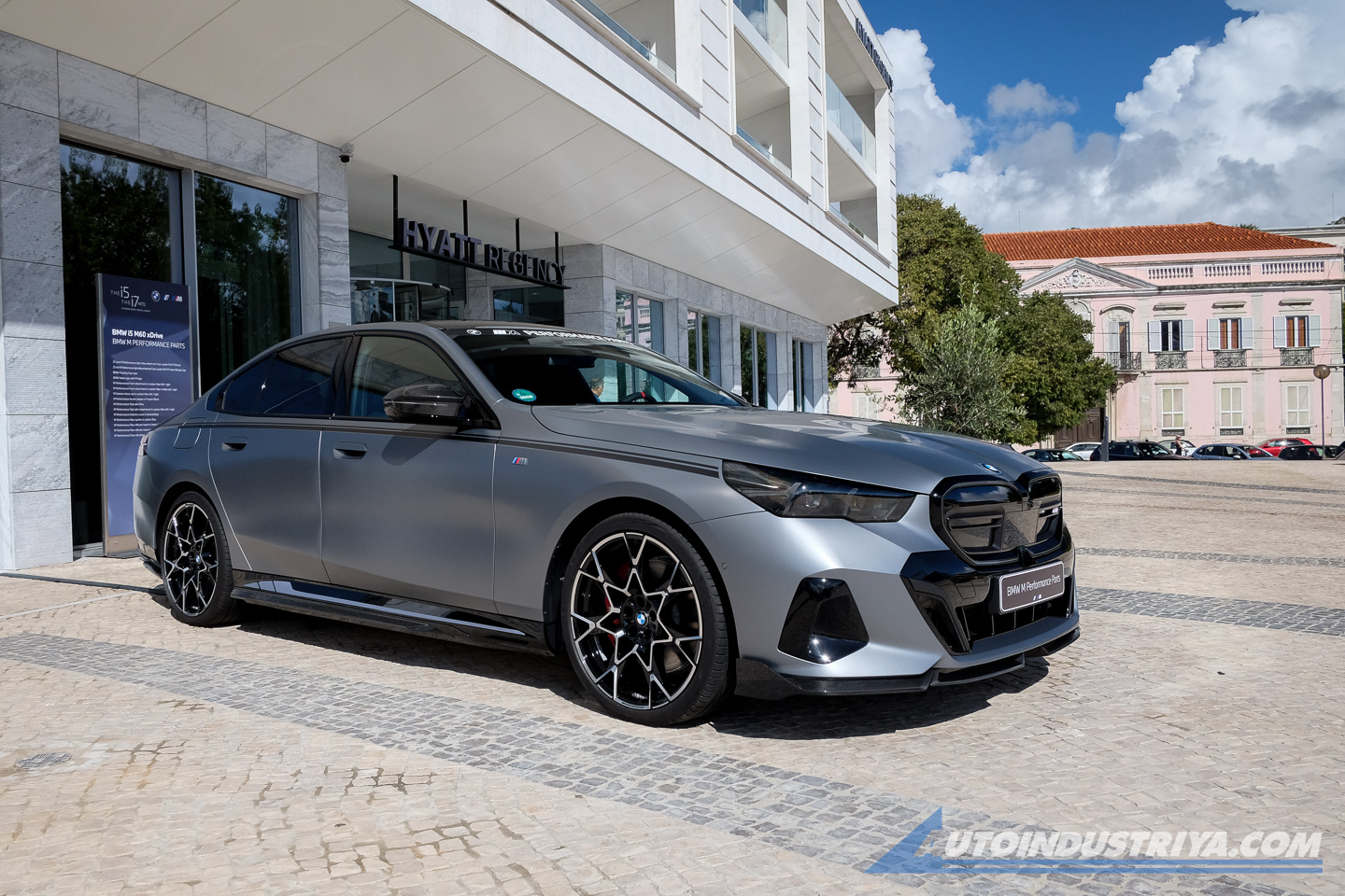 First Drive: BMW i5 eDrive40 and M60 xDrive