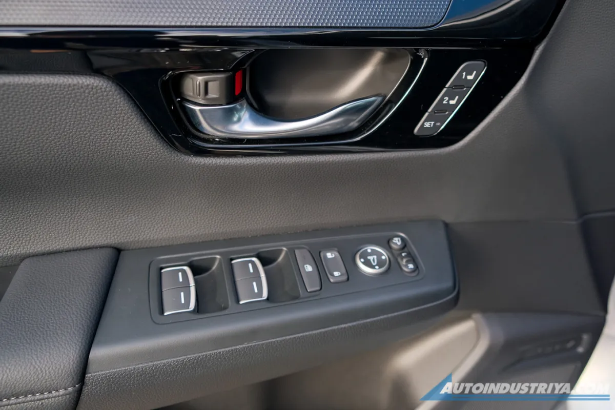 First Drive: 2024 Honda CR-V e:HEV & VTEC Turbo