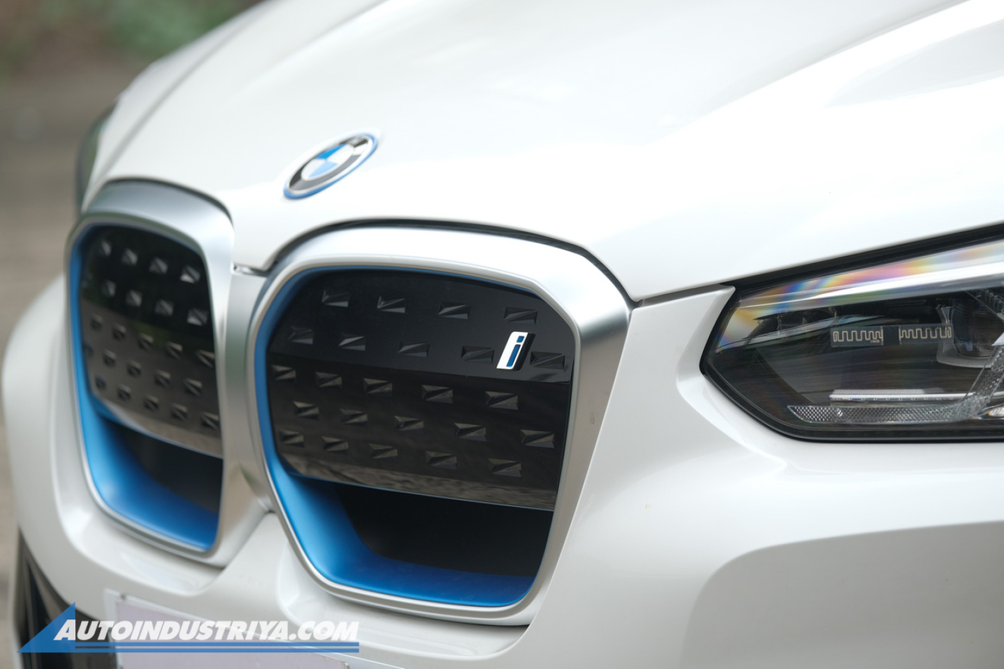 2023 BMW iX3 M Sport BEV