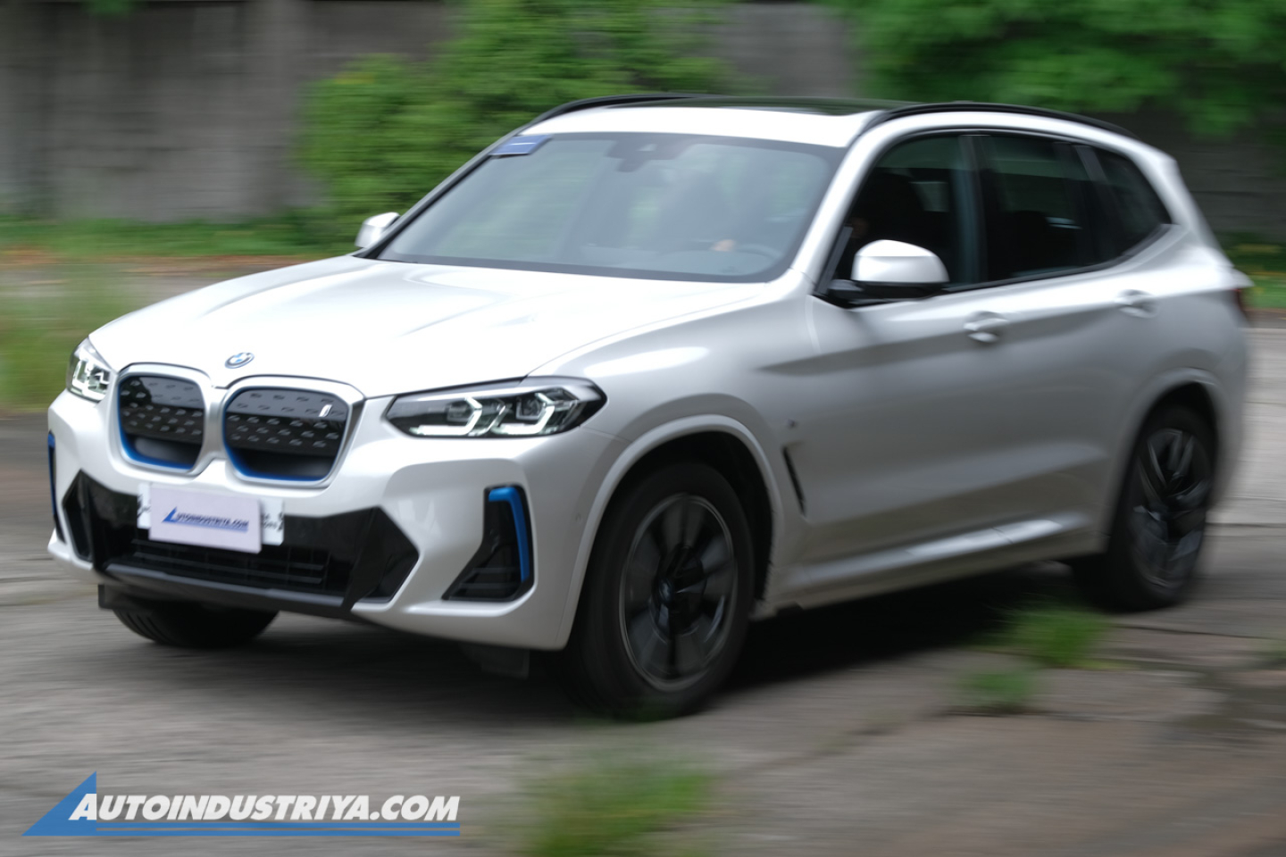 2023 BMW iX3 M Sport BEV