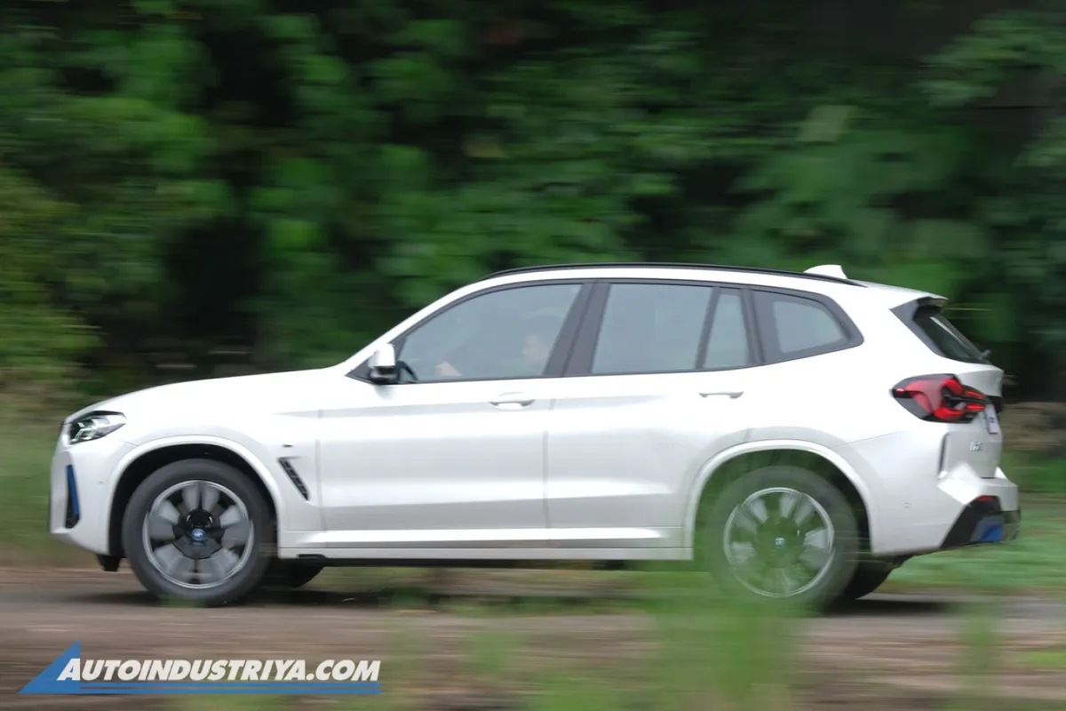2023 BMW iX3 M Sport BEV