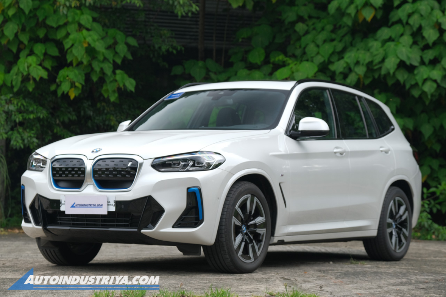 2023 BMW iX3 M Sport BEV