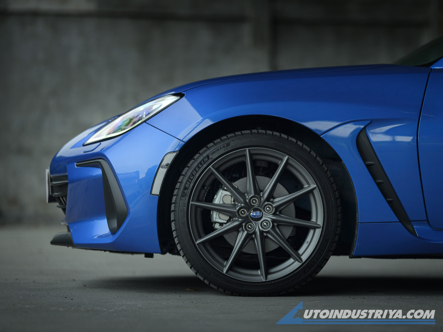 Subaru BRZ, sportier and safer with EyeSight