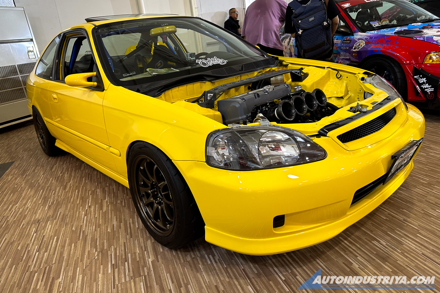 NeoClassic: A car show done right