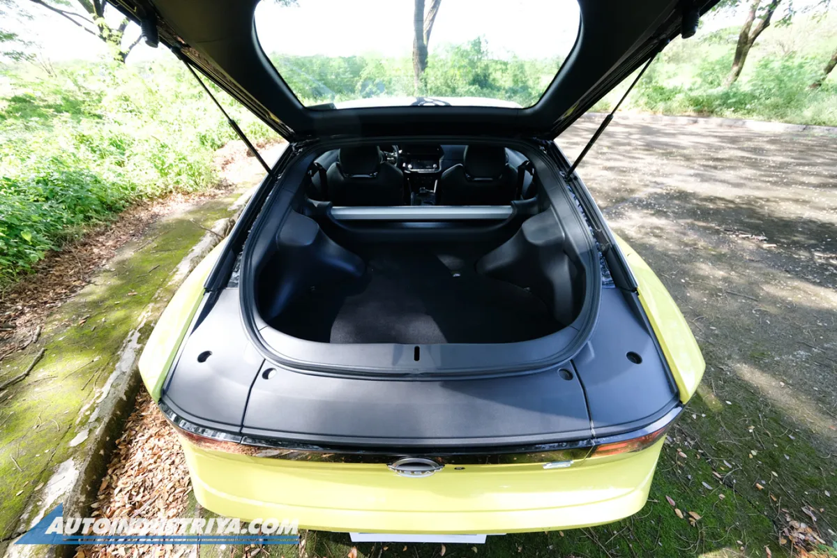 Nissan Z