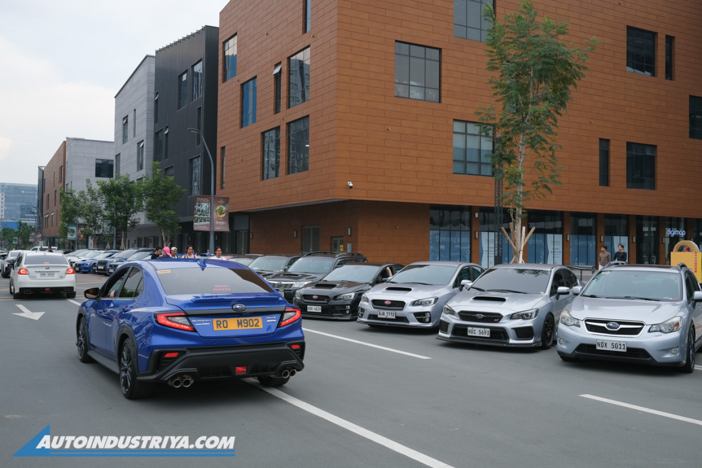 Boxer Madness 5: Over 400 Subaru vehicles gather for epic meet