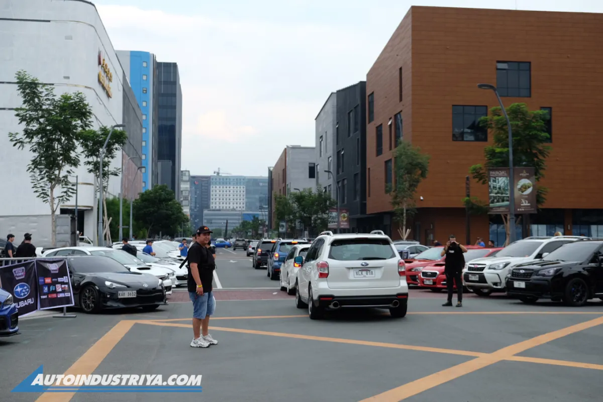 Boxer Madness 5: Over 400 Subaru vehicles gather for epic meet
