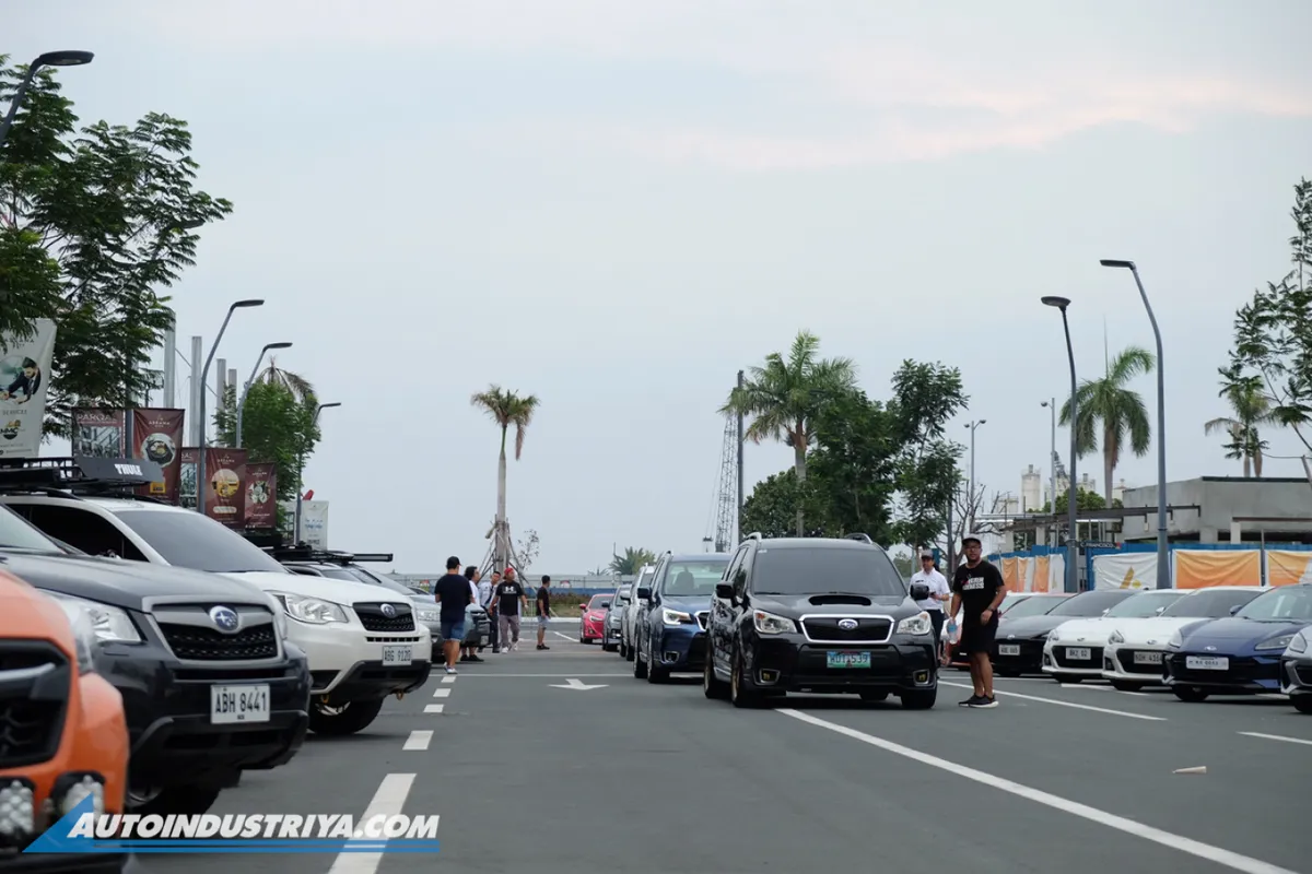 Boxer Madness 5: Over 400 Subaru vehicles gather for epic meet