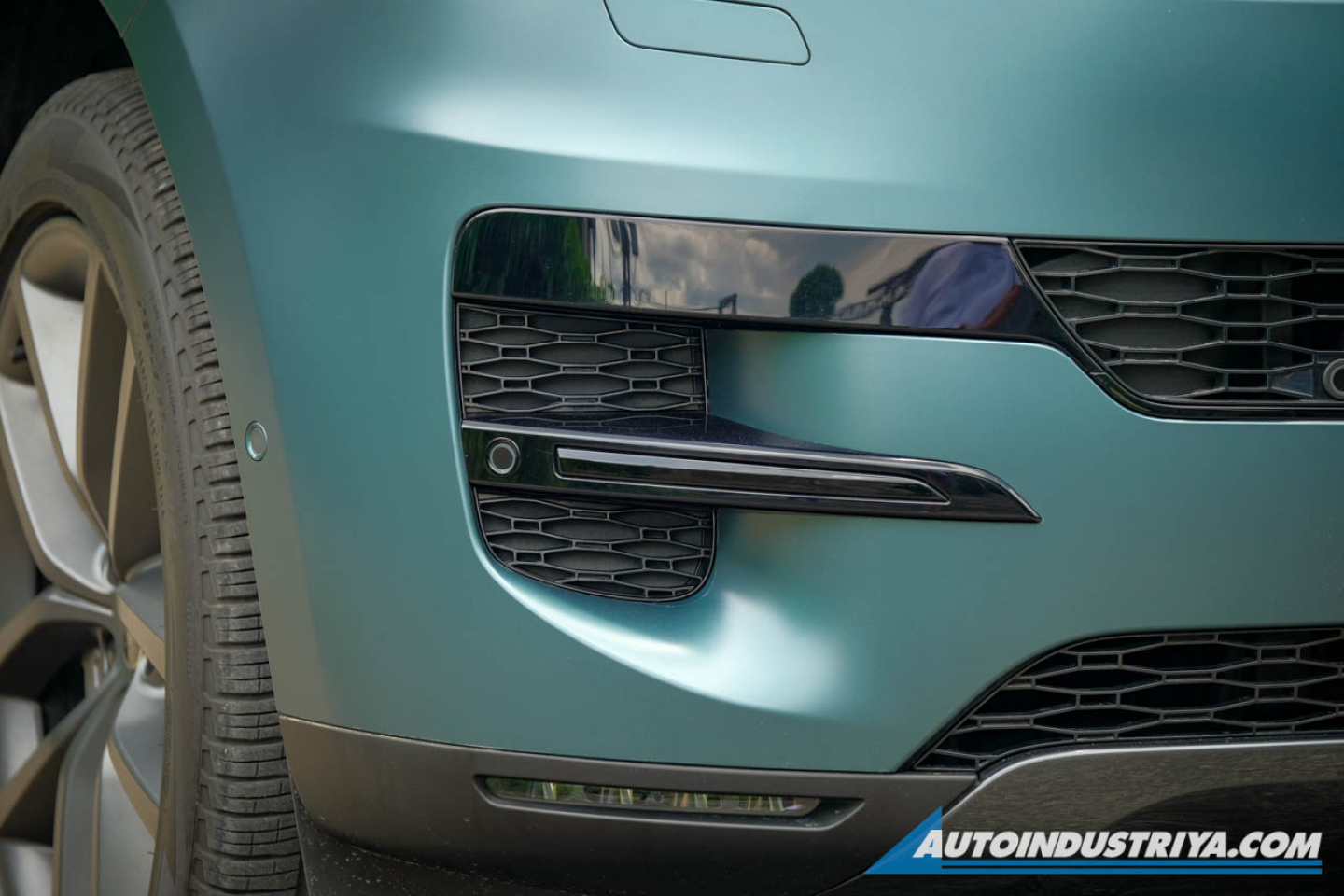 2024 Land Rover Range Rover Sport SE D300