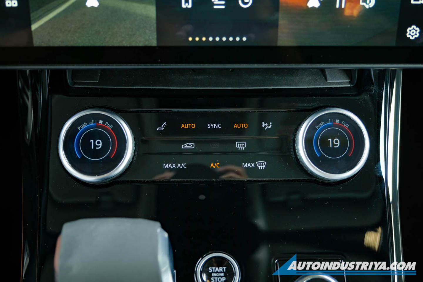 2024 Land Rover Range Rover Sport SE D300