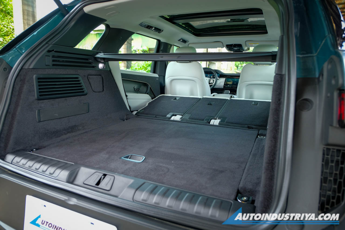 2024 Land Rover Range Rover Sport SE D300