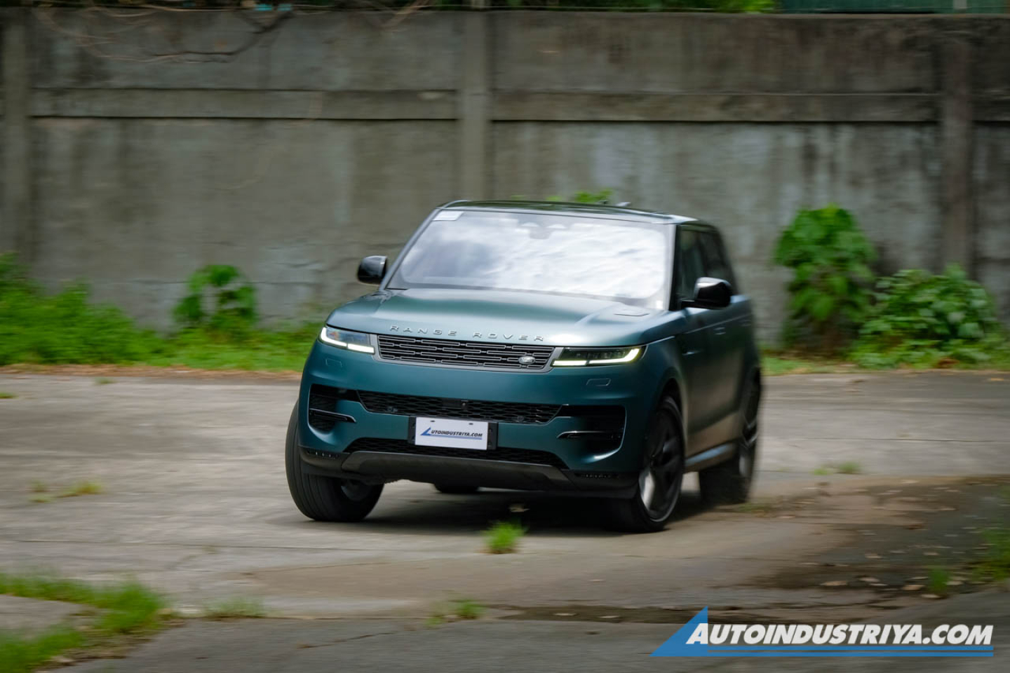 2024 Land Rover Range Rover Sport SE D300