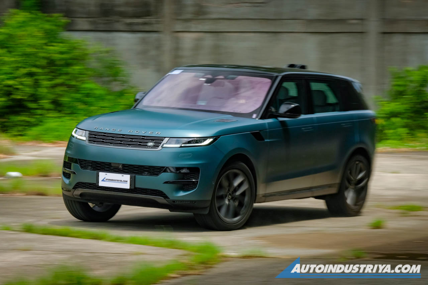 2024 Land Rover Range Rover Sport SE D300