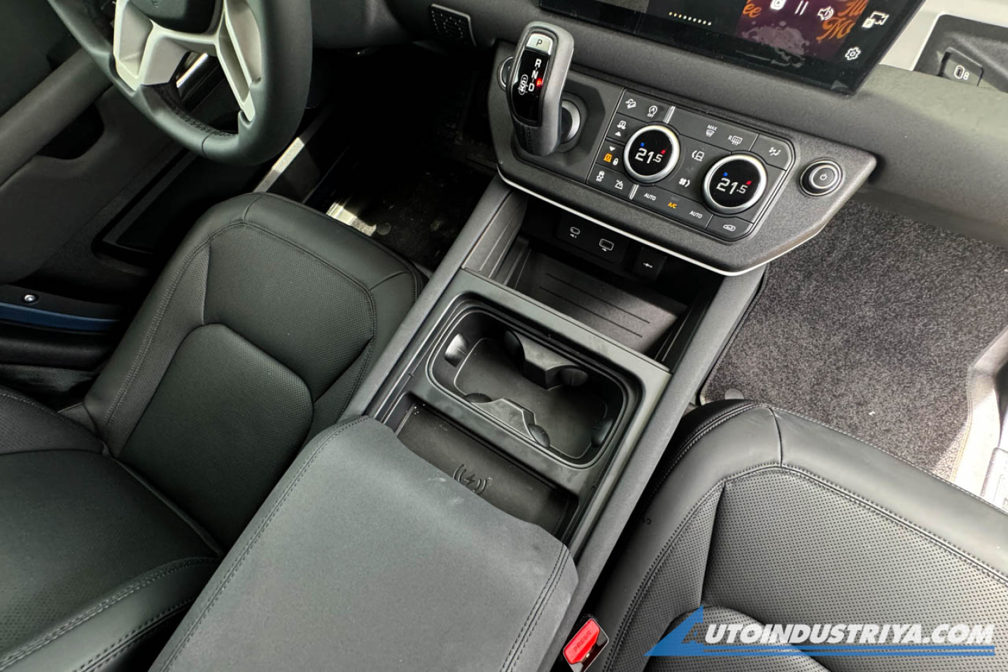 2024 Land Rover Defender 110 S P300 AWD