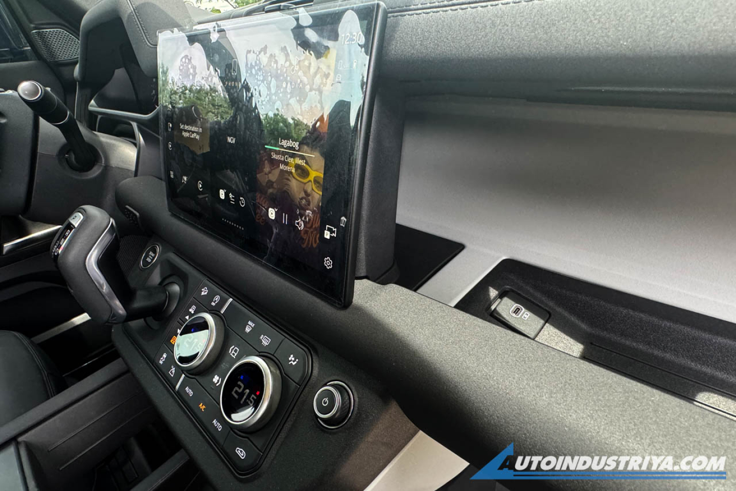 2024 Land Rover Defender 110 S P300 AWD