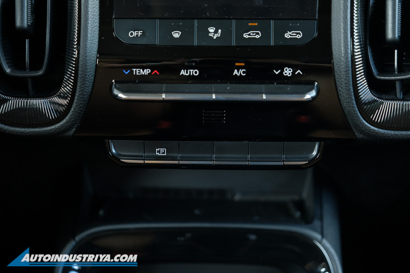 2024 Kia Sonet SX 1.5L CVT